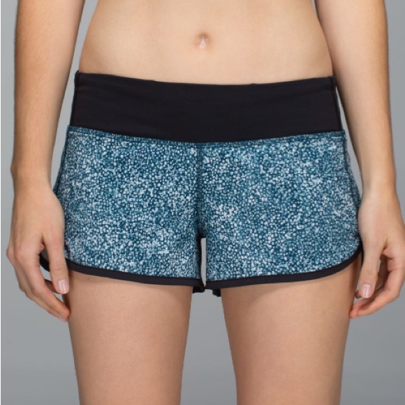 Lululemon Run Speed Short size 4 
Pebble Print Parfait Pink Alberta Lake Black - Picture 2 of 11